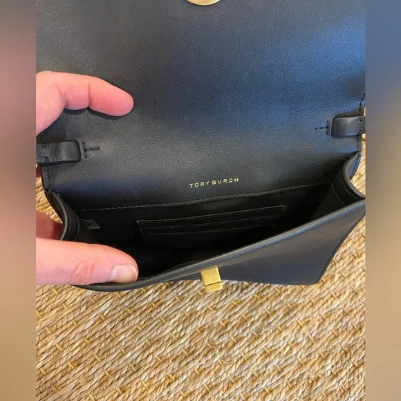 Tory Burch Black Quilted Crossbody (and Clutch) Bag - Picture 5 of 8